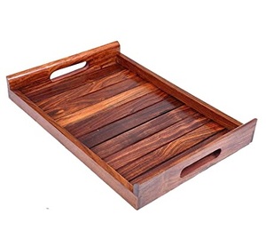 Bandeja de madera para servir desayuno y logotipo personalizado Bandeja para servir comida de aspecto moderno Producto más vendido Bandeja de madera para servir - Product Image 1