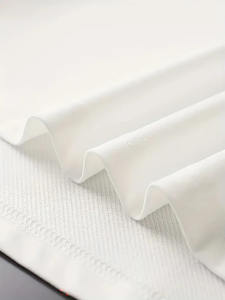 T-shirt respirant 100% coton pour hommes, col rond d'été en plein air avec impression personnalisée unique - Product Image 2