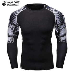Vente en gros 2025 sur mesure à manches longues Rash Guard respirant MMA Rush Guard Logo personnalisé imprimé Offre Spéciale technique de sublimation - Product Image 5