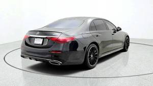 Atractivos autos Mercedes-Benz Clase S S 500 4MATIC AWD S 500 4MATIC 4 puertas sedán usados en venta - Product Image 4