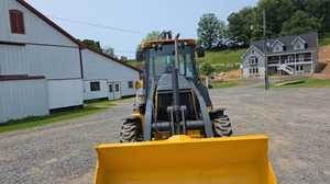 2011 Johnn Deere 410J Chargeuse-pelleteuse - Product Image 3