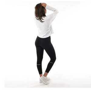 Leggings deportivos de color negro para mujer, recién llegados, mallas deportivas con realce de glúteos, mallas de gimnasio sin costuras con logotipo personalizado de alta calidad - Product Image 5