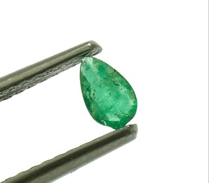 Gemas Grandes, Esmeralda Natural, Corte Pera, Piedra Preciosa AAA, Certificada por Terceros (4.50 X 3 mm) - Product Image 4