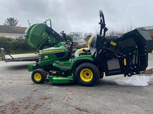 Vente chaude pour John Deere X950R Mini tracteur d'équitation de qualité utilisé noyau 4 temps roulement moteur pompe roue tracteur conception noyau - Product Image 6