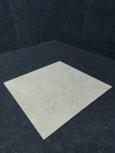 Exportateurs indiens de carreaux en porcelaine GVT PGVT brillants de 600x1200 mm fournissant des marchés américains, européens, émiratiens, saoudiens et asiatiques - Product Image 5