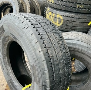 Pneus de camion d'occasion 14 pouces 195/70r13 - Product Image 1