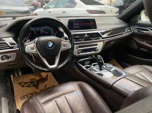 บีเอ็มดับเบิลยู 740Ld xDrive รุ่นดีเซลเทอร์โบหลัง ขับเคลื่อนสี่ล้อ มือสองสภาพดี - Product Image 5