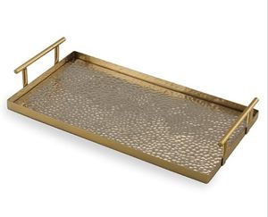 Bandeja para servir martillada Rectangular de aluminio de alta calidad hecha a mano con mango dorado para el hogar, restaurante, Hotel, uso de decoración - Product Image 1