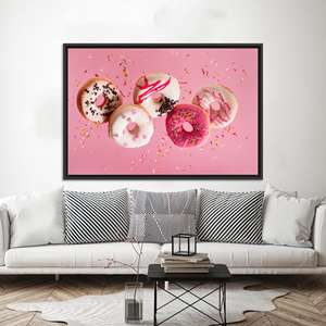 Impression sur toile pour cuisine moderne : design graphique élégant avec des beignets, toile encadrée noire - Product Image 1