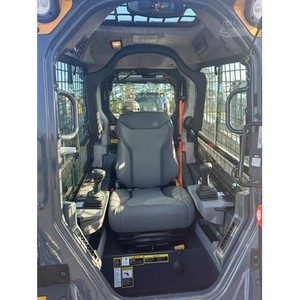 Minicargadora de orugas nueva Euro5 de 2026 para John Deere 335 P-Tier con emisiones Euro5 y capacidad de carga nominal de 20-40 toneladas - Product Image 6