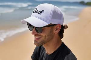 Casquette de camionneur 5 panneaux 100 % polyester respirante et imperméable, style sportif avec broderie 3D, unisexe, ajustable pour les quatre saisons - Product Image 4