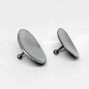 Protector ocular de acero inoxidable para cirugía láser Protección ocular para pacientes Protector ocular láser manual con mango Hecho en Pakistán - Product Image 4