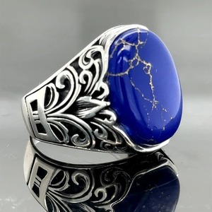 Bague de fiançailles vintage pour homme en argent sterling avec pierre précieuse ovale en lapis-lazuli, sertie dans un cadre, marque Mehrajudin Gems - Product Image 5