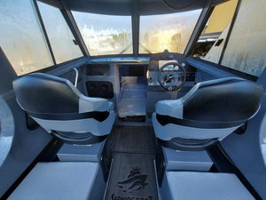 UBI 87 personnalisé, 8,25 m, 7 passagers, bateau de croisière de catégorie cabine en aluminium personnalisé - Product Image 3