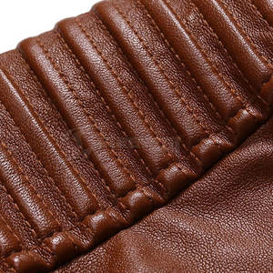 Vestes en cuir sur mesure de bonne qualité, vestes en cuir d'hiver pour hommes, style streetwear, confortables et tendance, en vente. - Product Image 4