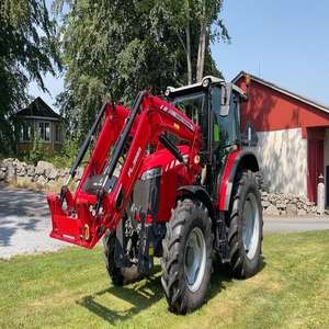 Tracteur d'occasion Massey Ferguson 5708 haute performance, qualité supérieure, équipement agricole de premier ordre pour la récolte rapide du maïs et des céréales - Product Image 1