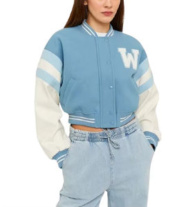 Trending 2025 Chaqueta universitaria recortada para mujer Mangas de cuero personalizadas y chaquetas de béisbol de invierno de lana para mujer - Product Image 2