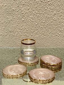 Ensemble de tapis de table et de sous-verres en résine aspect agate Tapis de boisson décoratifs avec design de style géode pour salle à manger élégante et décoration intérieure - Product Image 6