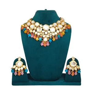 Juego de Collar Meenakari Chapado en Oro de 18K con Dibbi Kundan Multicolor Sin Cortar, Joyería Cultural Coleccionable - Product Image 2