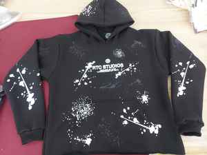 เสื้อฮู้ดผ้าไหมผ้าฝ้าย100% สำหรับผู้ชายดีไซน์เฉพาะสำหรับฤดูใบไม้ร่วงสั่งขั้นต่ำ2ชิ้น - Product Image 2