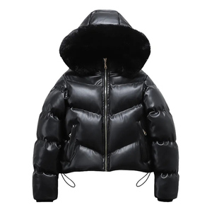 Veste matelassée courte pour femmes Manteaux d'extérieur résistants à l'eau et au vent Service OEM - Product Image 2