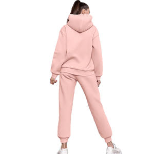 Conjunto deportivo cálido con capucha para mujer OEM adecuado para deportes con felpa Otoño/Invierno conjunto de dos piezas conjunto deportivo suelto para mujer - Product Image 6