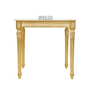 Table d'appoint carrée de luxe avec plateau en marbre crème de qualité supérieure et pieds en bois sculptés à la main avec feuille d'or pour une décoration d'angle classique à la maison - Product Image 2