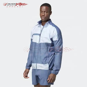 Ensemble short coupe-vent de course pour hommes avec coupe élégante et caractéristiques pratiques ensemble short coupe-vent en tissu doux - Product Image 2