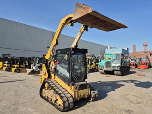 รถตักล้อยาง Cat 259D3 ชั่วโมงการใช้งานต่ำ สภาพเดิม ระบบไฮดรอลิกขับเคลื่อน 4 ล้อ รับประกัน 1 ปี - Product Image 1