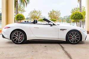 Mercedes-AMG SL55 2023, Gasolina, Bajo Kilometraje - Product Image 3