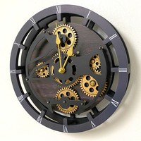 Horloge de table en métal antique avec base en bois transforme n'importe quelle table d'appoint en un point focal élégant grâce à sa présence audacieuse et raffinée