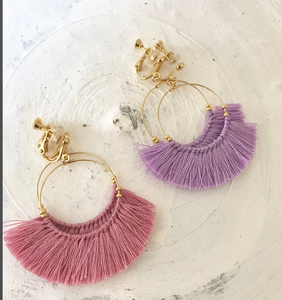 <b>Clip</b> on Tassel Earrings Lavender Mauve pink Hypoallergenic Dangle Earrings Bohemian Jewelry Allergy-Free Hoop Fringe Earrings - Product Image 2