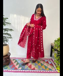 Elegante Conjunto de Dos Piezas de Abaya, Trajes Pakistaníes, Kurta Punjabi India, Chifón, Seda, Algodón, Ropa Islámica Cosida de Verano para Niñas - Product Image 2