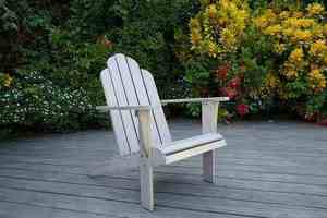 Chaises Adirondack grises élégantes pour patio extérieur et utilisation de jardin - Product Image 2