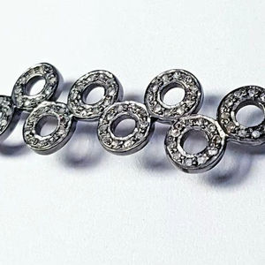 Conector de círculo entrelazado Pave Diamond Connector 925 Chapado en plata 48x10MM Tamaño Red Mountain Gems CON031 para la fabricación de pulseras - Product Image 3