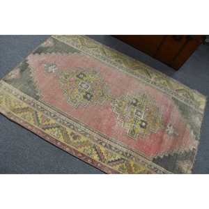 Tapis de 3,9 x 5,9 pieds, tapis turc vintage, tapis oriental rouge et gris - Product Image 4