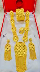 Bague de doigt style vintage plaqué or 2 grammes en argent micro léger pour femme africaine tenue de fête régulière avec perle principale - Product Image 3