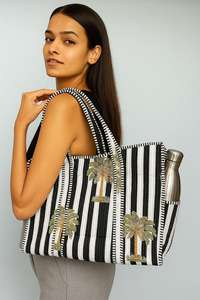 Sacs fourre-tout matelassés en coton imprimés à la main, sacs fourre-tout traditionnels indiens, sacs fourre-tout artisanaux avec imprimés à la main - Product Image 5