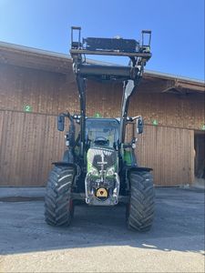 รถแทรกเตอร์ตีนตะขาบเฟนด์ท 1100 วาโร่สมรรถนะสูง 120 แรงม้า ขับเคลื่อน 4 ล้อ ระบบเกียร์พร้อมกระปุกเกียร์และมอเตอร์ อายุการใช้งานยาวนาน ผลผลิตสูง - Product Image 3