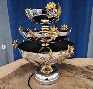 Bol rond en métal doré Thème floral pour fruits et ornement Bol en métal pour décoration de table et de salon Bol décoratif en métal - Product Image 3