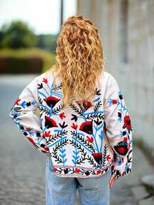 Chaqueta Suzani bordada floral de algodón transpirable teñida para mujer étnica Bohemia con estilo elegante - Product Image 4