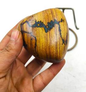 Corazón de madera recuerdo cremación urna pata gato para cenizas de mascotas humanas hecho a mano único en forma de corazón para adultos con soporte de exhibición - Product Image 4