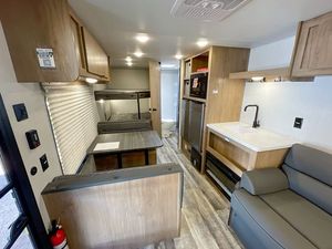 Caravane pliante grise et noire avec cuisine coulissante, remorque de camping familiale, camping-car familial - Product Image 3