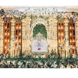 Impresionante Configuración de escenario de boda tradicional Tamilian tema dorado Parinay ceremonia decoración estilo clásico elegante decoración de escenario de boda - Product Image 1