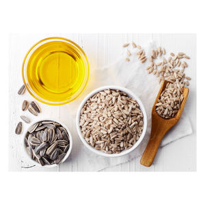 Huile de cuisson de tournesol raffinée biologique en bouteille en plastique ou emballage en vrac - Product Image 2