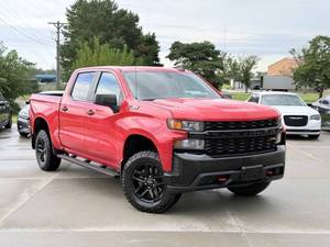 Chevrolet Silverado 1500 Limited Custom Trail Boss 4x4 Custom 4dr Crew Cab 5.8 ft. SB d'occasion à prix abordable à vendre - Product Image 6