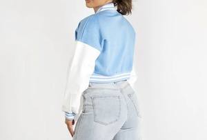 Chaqueta Varsity Corta Informal para Mujer, Estampada, de Lona, 100% Algodón Ecológico, Acolchada, Transpirable, con Mangas Completas - Product Image 2