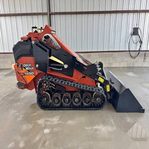 Vente en gros de porte-chargeurs compacts haute performance Ditch Witch SK1550, capacité de 1500 lb - Product Image 1