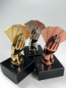 Trofeo de Póker Metálico Profesional, Juego de Oro, Plata y Bronce, Premio de Resina con Diseño de 4 Ases, Regalo para Campeonatos y Torneos - Product Image 2