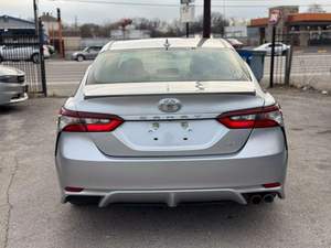 Camry SE 2021 Usado en Buen Estado, Volante a la Izquierda - Product Image 3